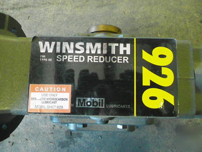 New winsmith 926 speed reducer 80:1 gear drive .49HP 