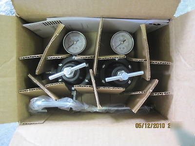 New binks 2.8 gallon pressure spray unit - brand 