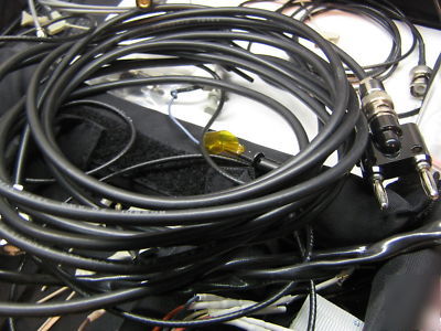 Tektronix oscilloscope top bag + cables + connectors