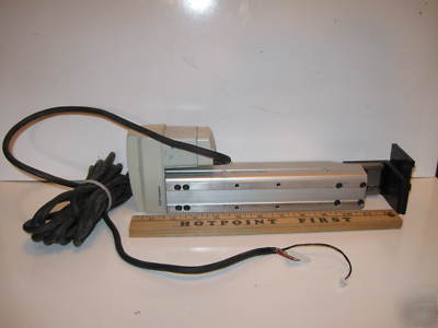Used iai corp. ds-A5L-r-100 actuator 