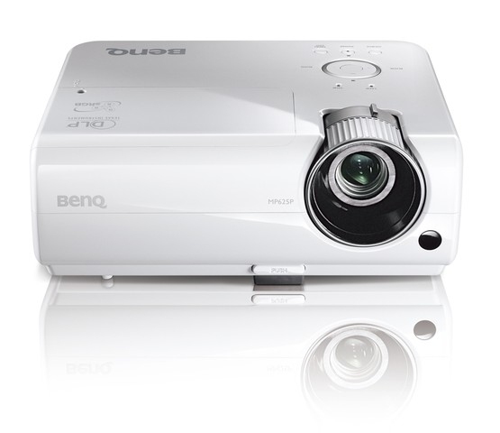 New benq MP625P 9H.J2T77.F3E
