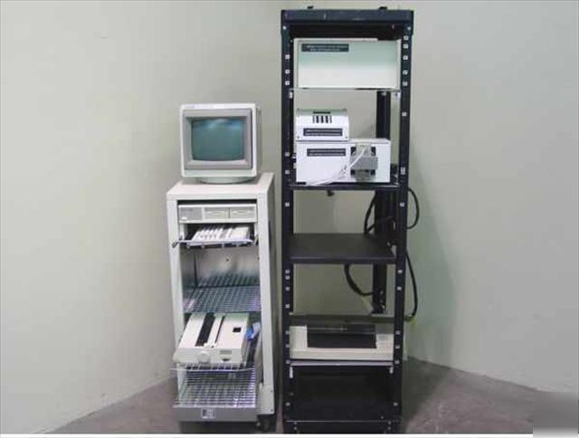 Eg&g 1235 digital triple grating spectrometer system