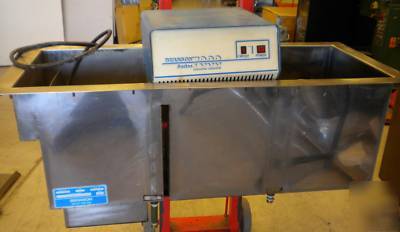 Branson 7000 ultrasonic generator w/ stainless sink 