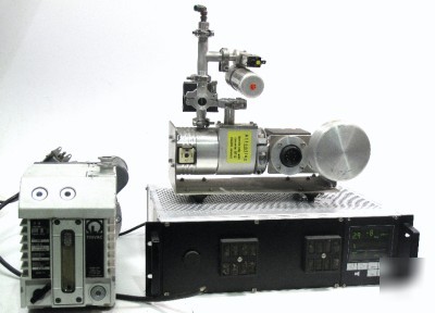 Inficon LDS1000 helium leakdetector w/ pump & module