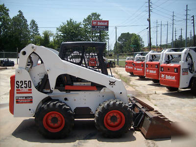 Bobcat S250 skid steer **554 hours** great shape 