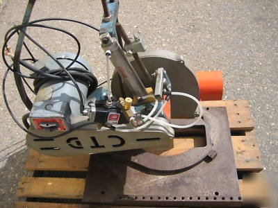 Ctd DM200 cut off saw