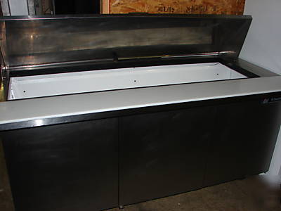 True tssu 72-3011 mega top cooler