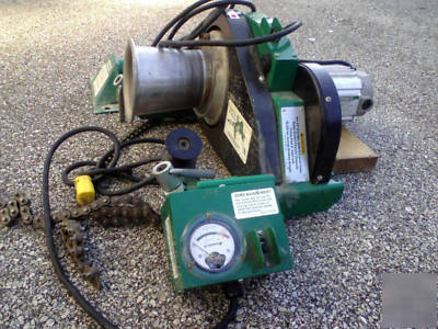 6001 greenlee super tugger with floor mount