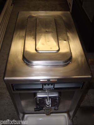Taylor frozen beverage maker