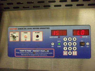 Broaster model 1800G pressure fryer