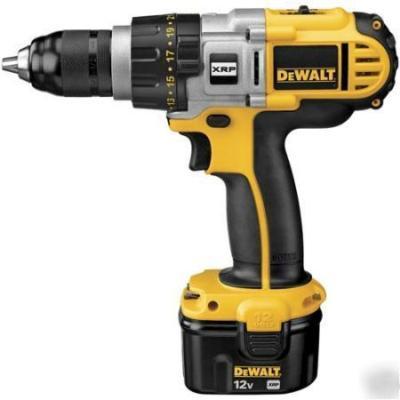 Dewalt 12V xrp drill driver - case and extra battery