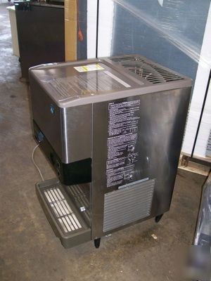 Hoshizaki ice dispenser dcm-240BAE