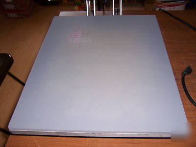 Phoenix phire 16X20 auto open heat press 