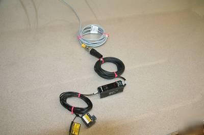 Keyence lv-21AP lv-H37 laser sensor amp detector 21A