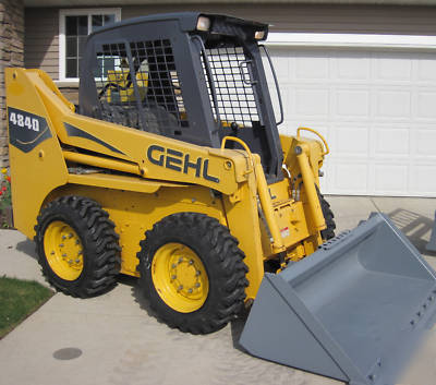 2006 gehl 4840 60 hp skid steer loader low (481 hours)