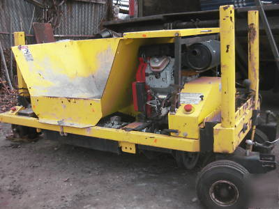 Miller MC900 concrete asphalt curb builder machine used