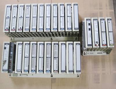 Modicon plc 984 series racks w/ 680 processor & 17 i/o