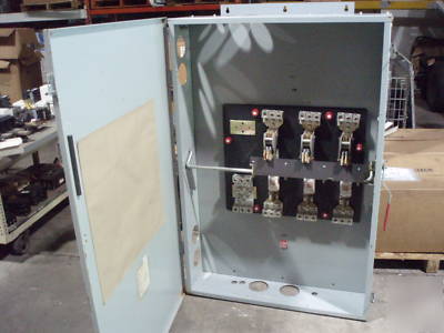Ge 800 amp 600 volt disconnect switch w/ fuses 3 phase