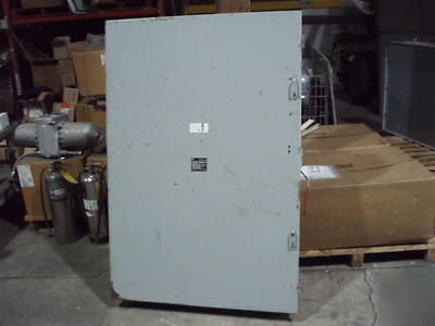 Ge 800 amp 600 volt disconnect switch w/ fuses 3 phase