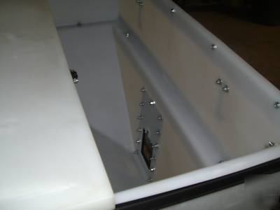 Horse feed storage & dispensing bin 500 lb. cap. 