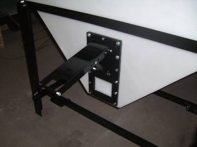 Horse feed storage & dispensing bin 500 lb. cap. 