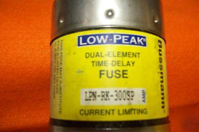 New bussmann dual-element time delay fuses 300 amp / 