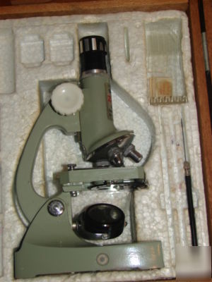 Tasco deluxe high quality microscope from the 60's