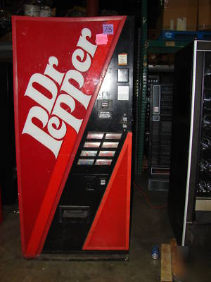 Dixie 440C 8 select can drink soda vending machine