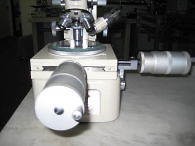 Unitron universal measuring series tm microscope