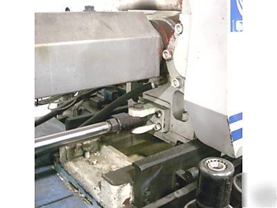 Apex 130 cnc injection molding machine