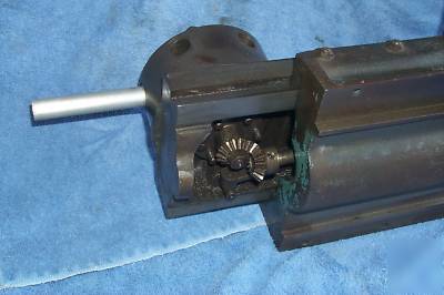Six position lathe tail turret