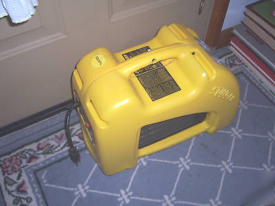 Stinger 2000 refrigerant recovery machine