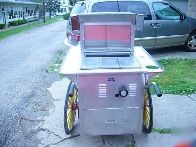 Vintage hot dog cart w/umbrella