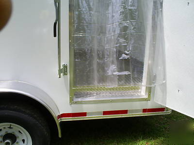 New freezer/refrigerated trailer walk in cargo 2010