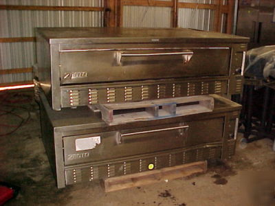 2008 zesto model 215 double stack pizza ovens