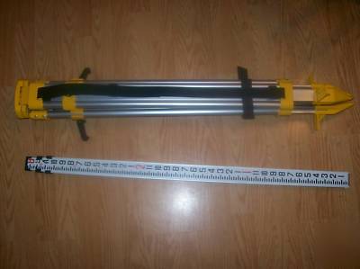Dewalt transit level DW096PK