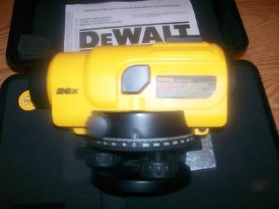 Dewalt transit level DW096PK