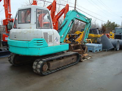 Ihi 55J 5.5 ton mini excavator cab & 3 buckets