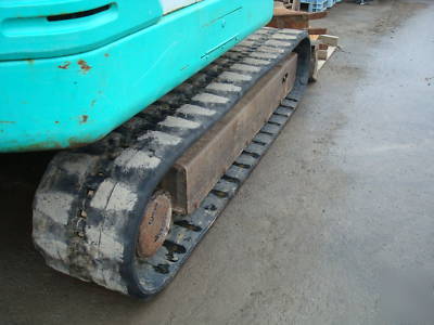 Ihi 55J 5.5 ton mini excavator cab & 3 buckets