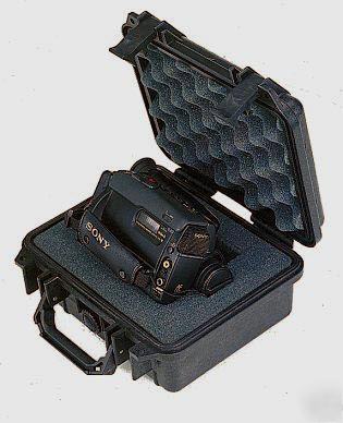 New pelican 1200 black case w/pick n pluck foam
