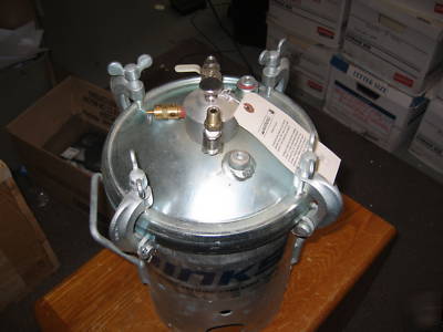 Binks 2.5 gallon hose cleaner qmgz-5200