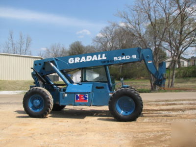 Gradall 534D-9 telescopic forklift telehandler cummins