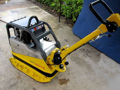 2010 wacker dpu 5045 plate compactor ready to work