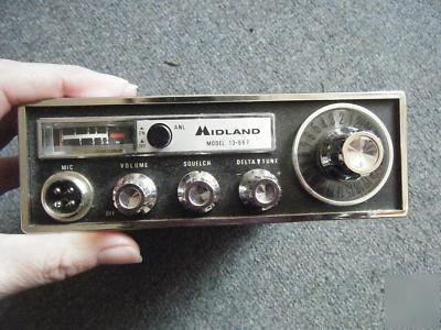 Vintage 1975 midland cb radio model 13-867; nice 