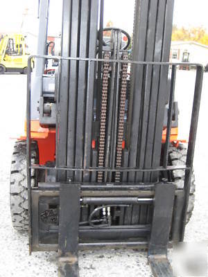 Toyota 5,000# pneumatic forklift, dual fuel, quad mast 