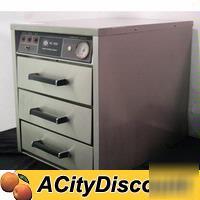 Used henny penny hc-930 dry heated holding cabinet