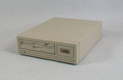 Fujitsu MCE3130SS 3.5 1.3GB external scsi optical drive