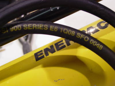 Enerpac p-80 hydraulic hand pump w/6' series 900 hose