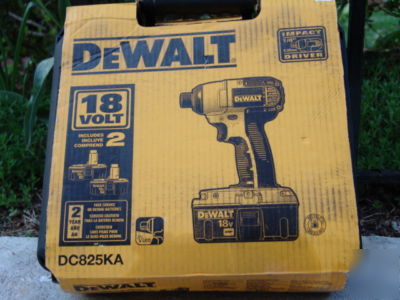 New dewalt DC825KA 1/4 18V cordless impact driver- inbox