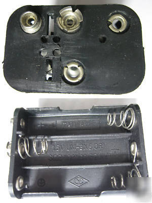 Single 6AA battery holder with PP3 clip connection